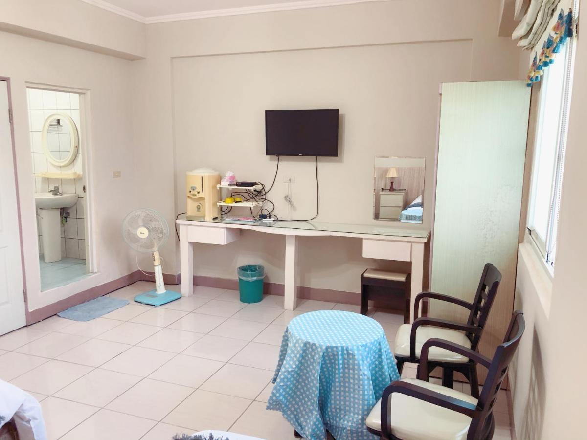 Xin Homestay Luodong Extérieur photo