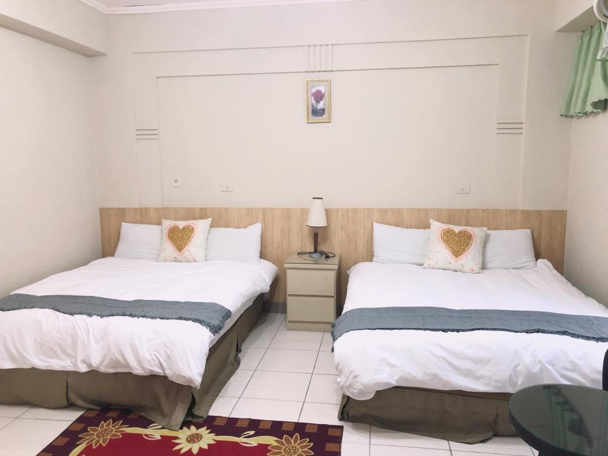 Xin Homestay Luodong Extérieur photo