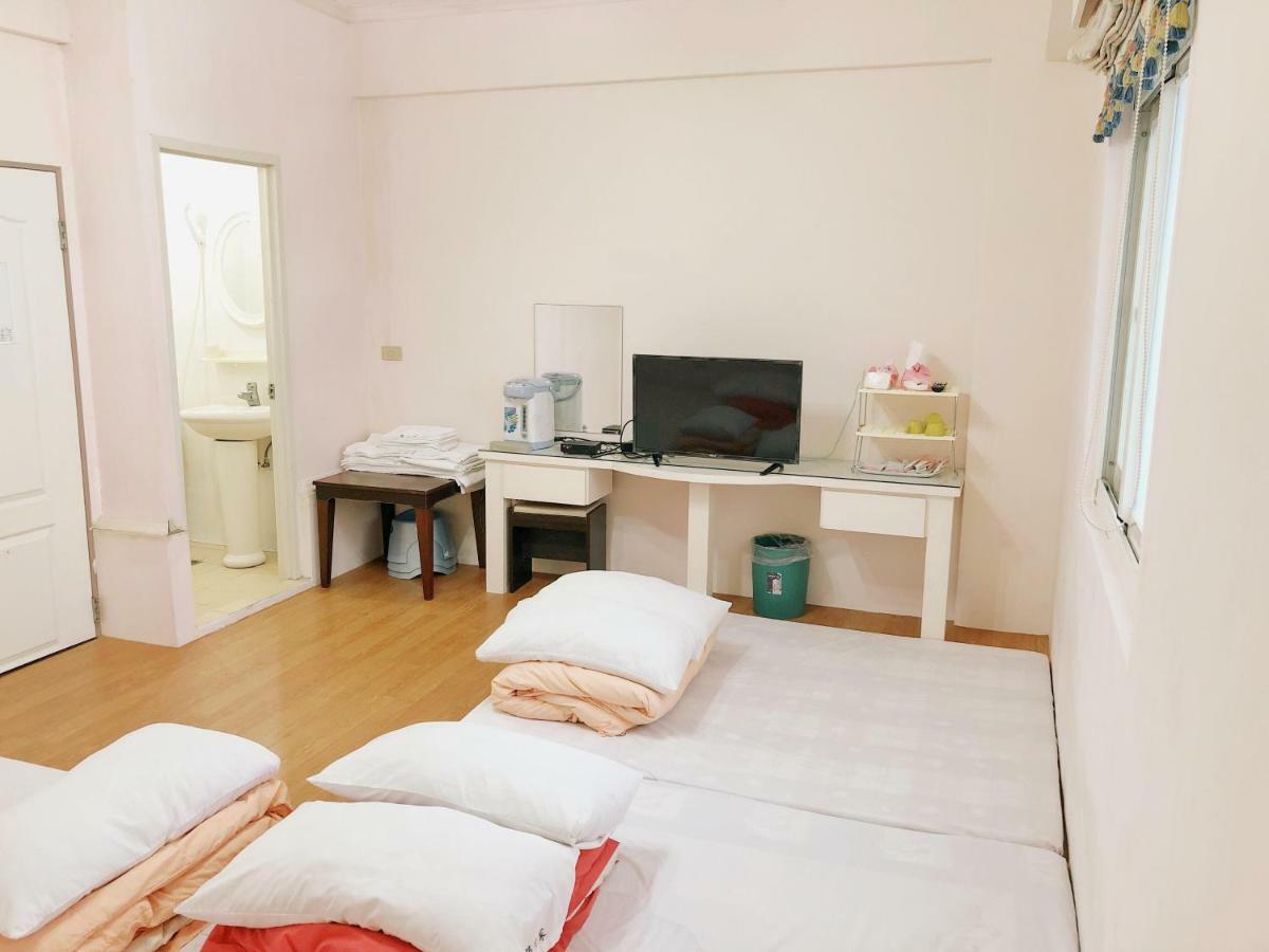 Xin Homestay Luodong Extérieur photo